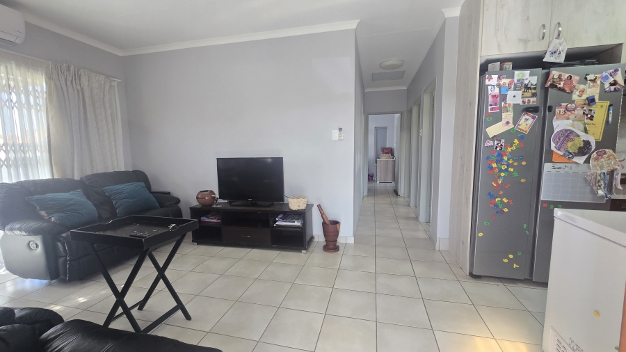 3 Bedroom Property for Sale in Waterkloof East North West